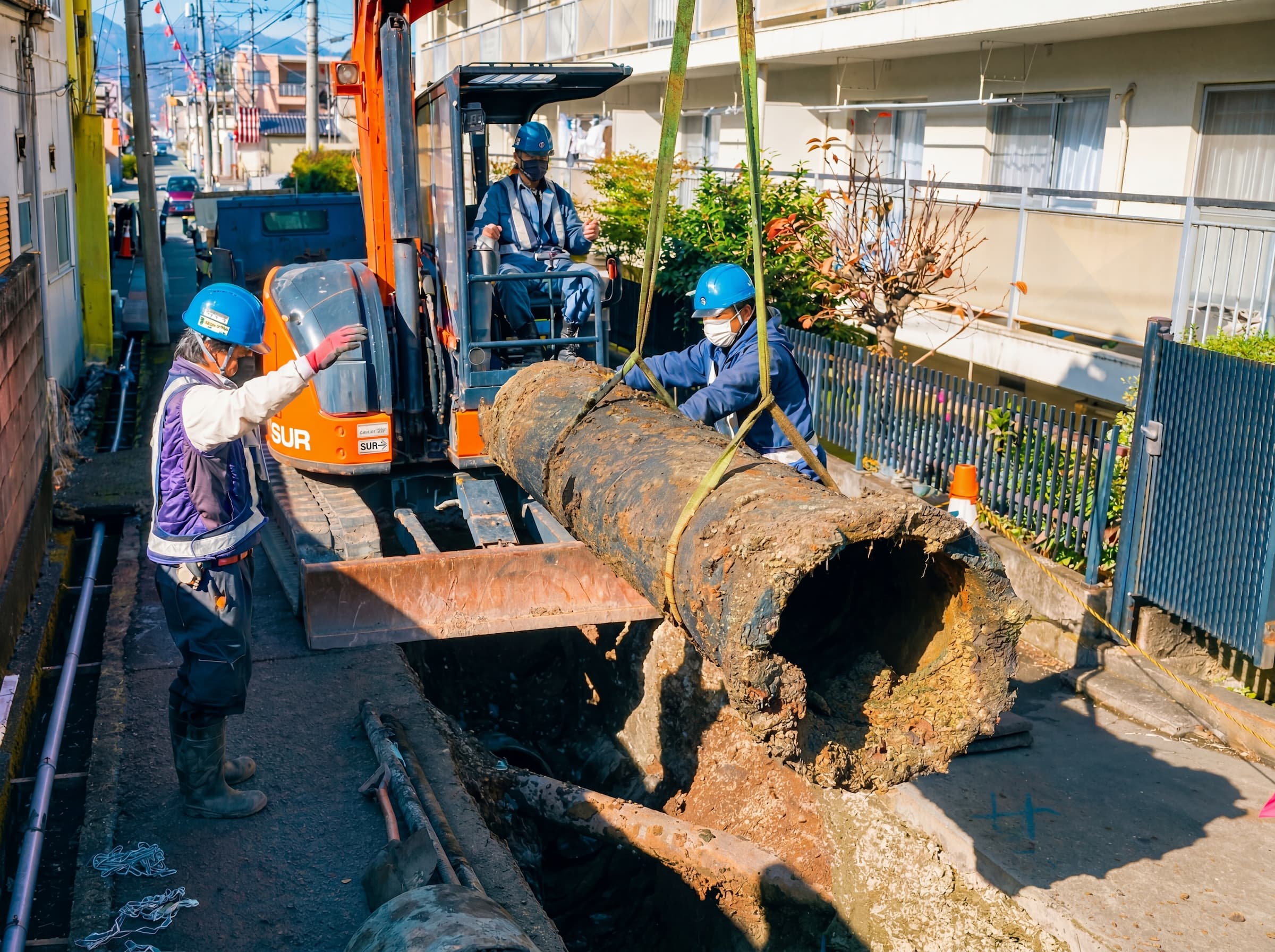 重機による施工作業